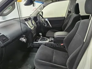 Toyota Land Cruiser Prado 2018 White