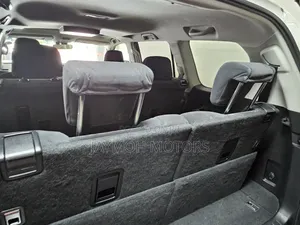 Toyota Land Cruiser Prado 2018 White