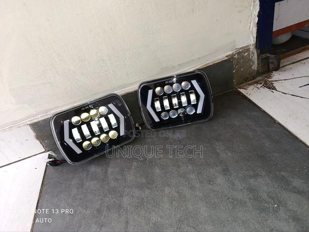Universal 7×5" Headlights With Indicator Parking Lights