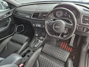 Audi Q3 2019 Black