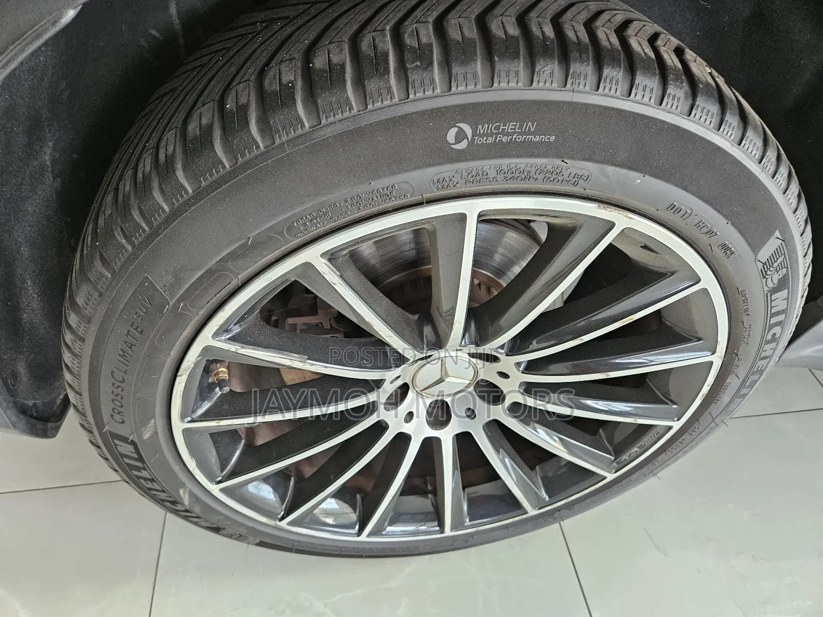 Mercedes-Benz GLC-Class 2019 White