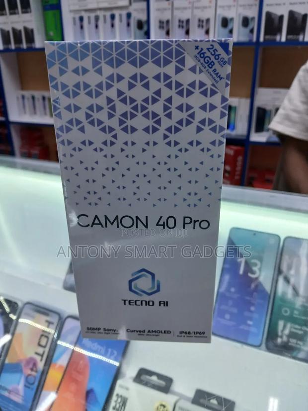 New Tecno Camon 40 Pro 256 GB Blue - thumbnail 3