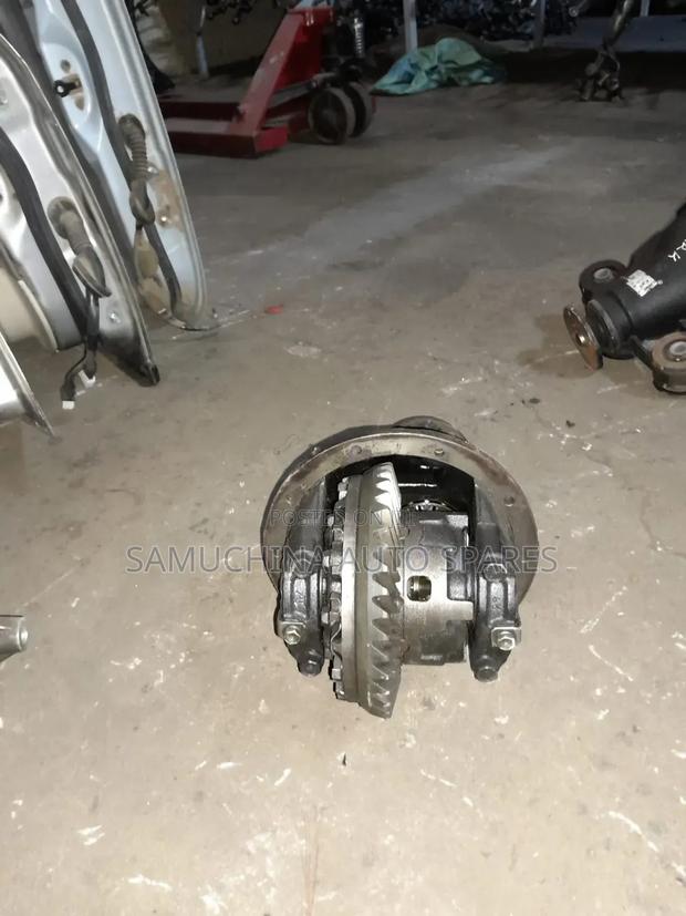 Rear Diff Prado 120 - thumbnail 3