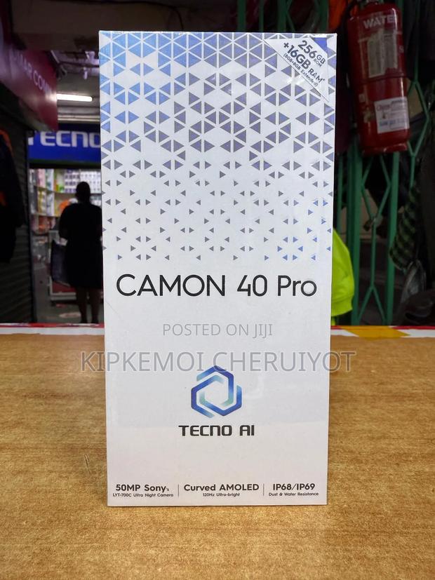 New Tecno Camon 40 Pro 4G 256 GB Black