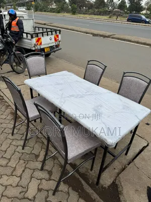 Grey Dinning Tables And Chairs/Restaurants Chairs