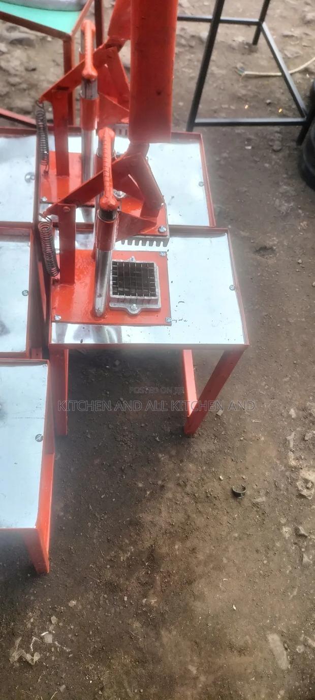 Durable and Strong Chips Cutter