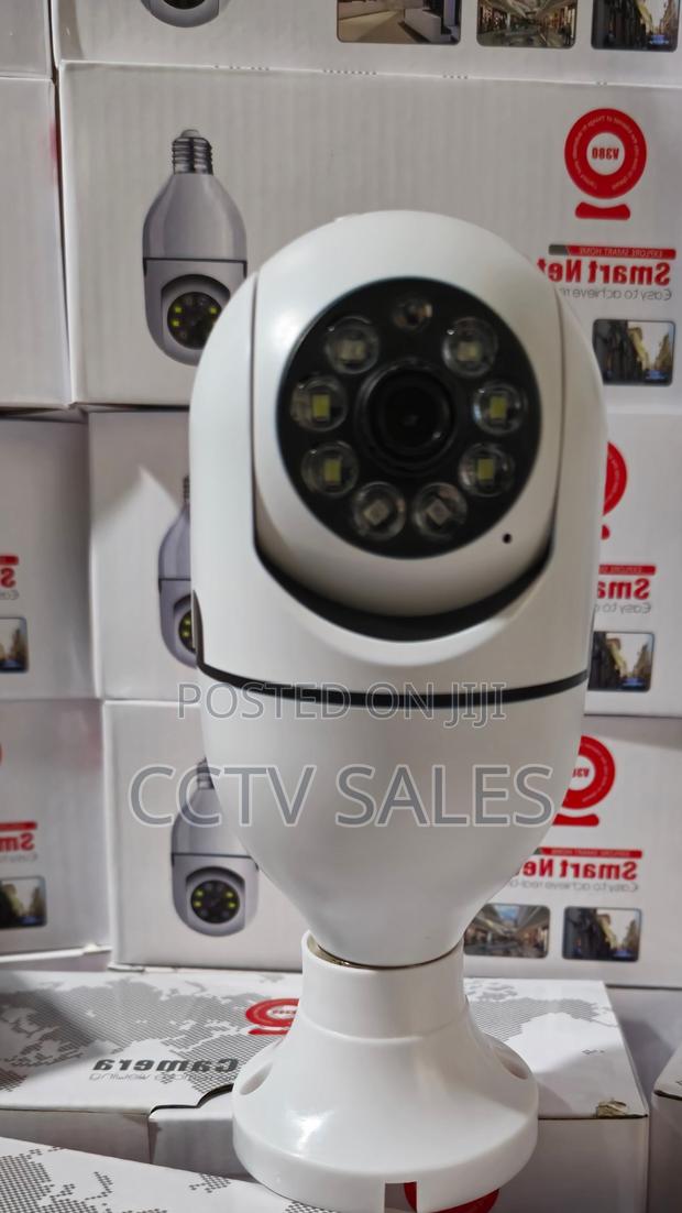 V380 Pro App Wireless Wi-Fi CCTV 360°Bulb Camera