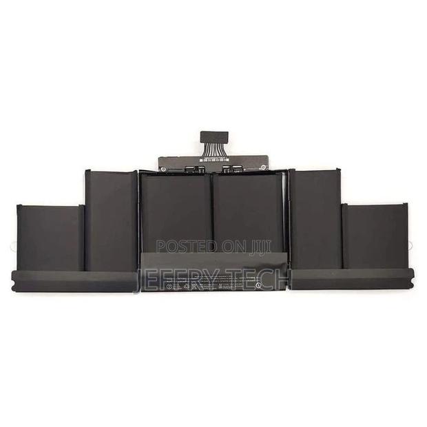 Apple A1494 Macbook Pro Laptop Battery - main view