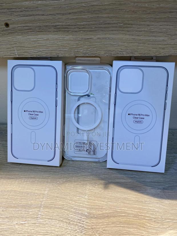 iPhone 16 Pro Max Clear Hard Case Cover Magsafe With Buttons - thumbnail 2