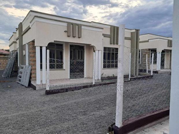 3bdrm Bungalow in Nkoroi for sale