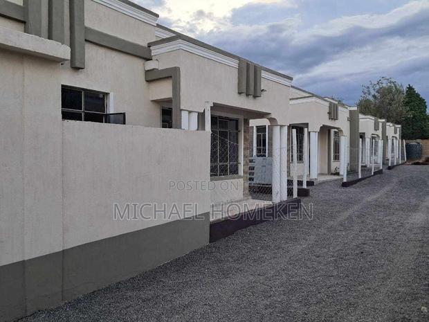 3bdrm Bungalow in Nkoroi for sale - thumbnail 6