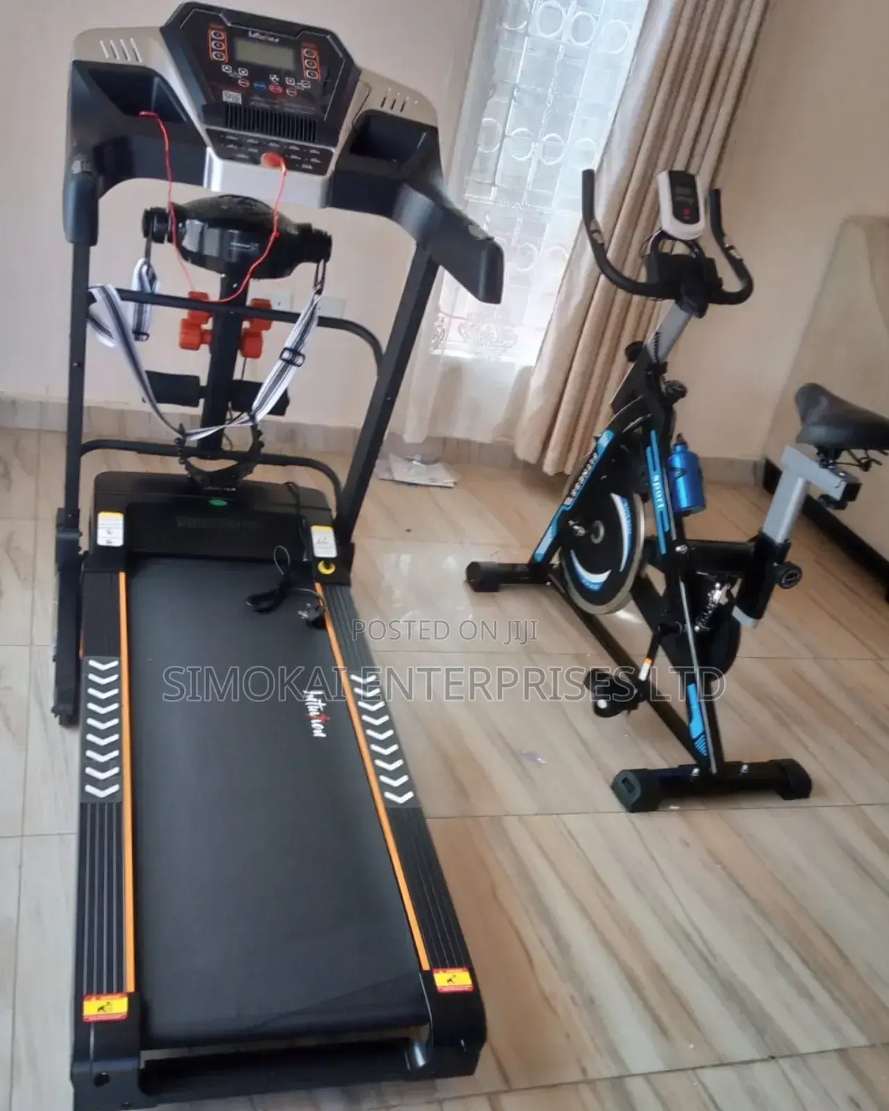 14km/H, 3.5hp Home Use Foldable Treadmill With Massager