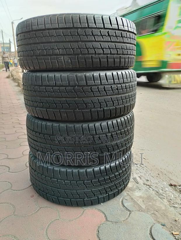 215/45r17 Goodyear - thumbnail 12