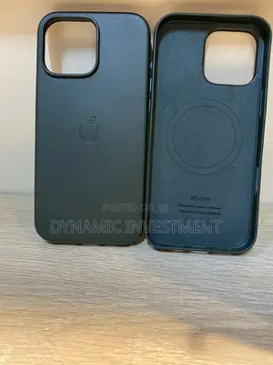 iPhone 16 Pro Max Magnetic Leather Case/Cover 6.9 Inch