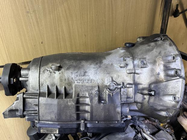 Mercedes E240 112 C-Class 202 Engine and Gearbox - thumbnail 4