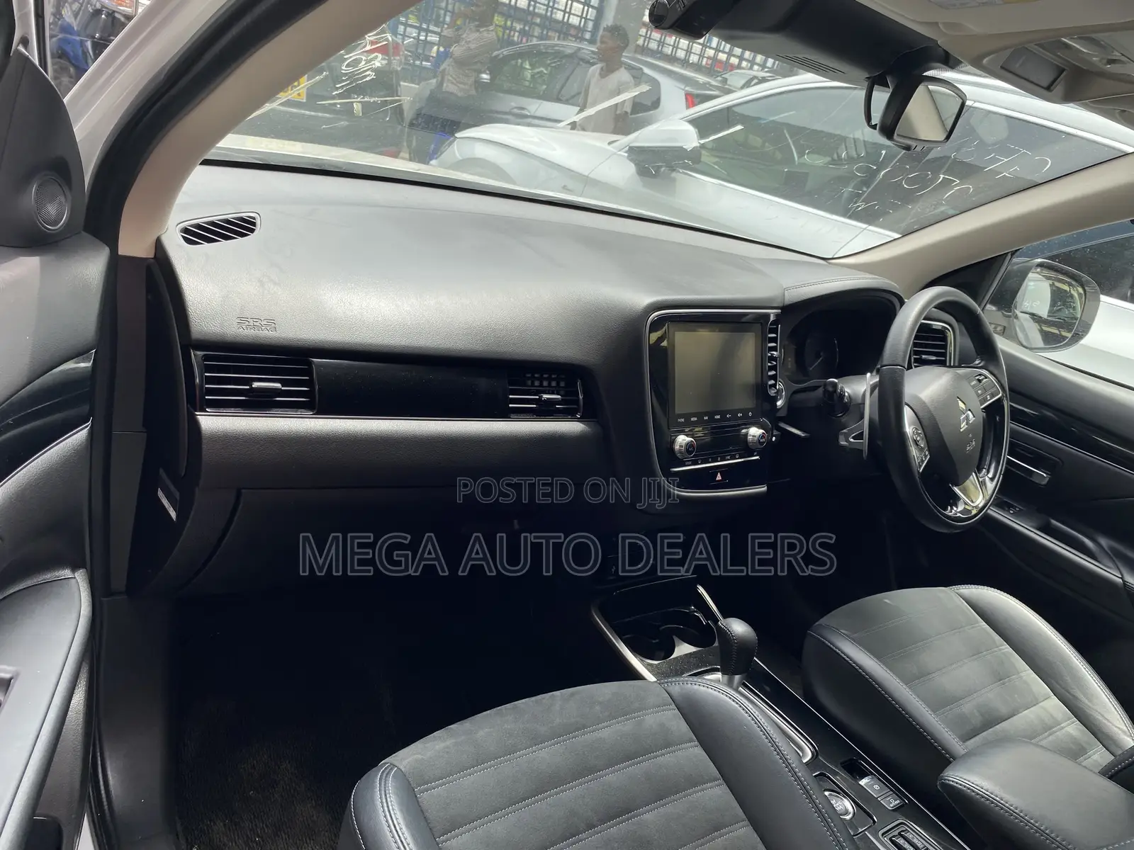Mitsubishi Outlander 2018 White