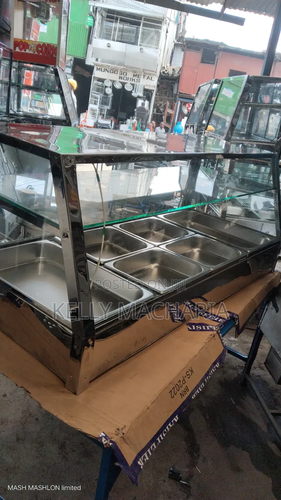 Commercial Sizes Food Warmers and Display/48