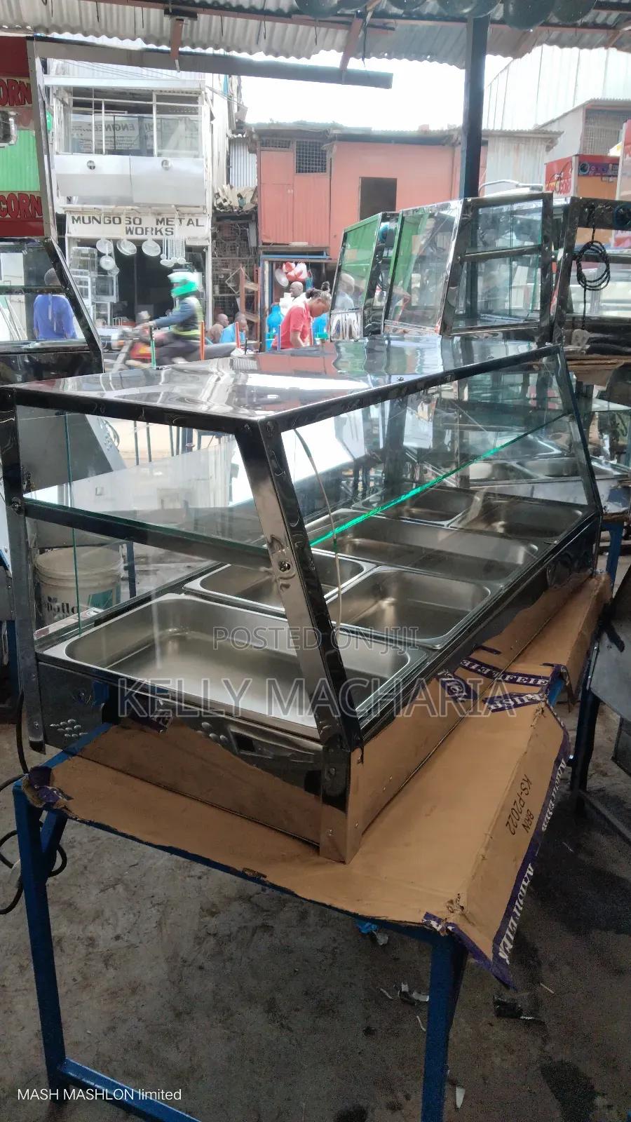 Commercial Sizes Food Warmers and Display/48
