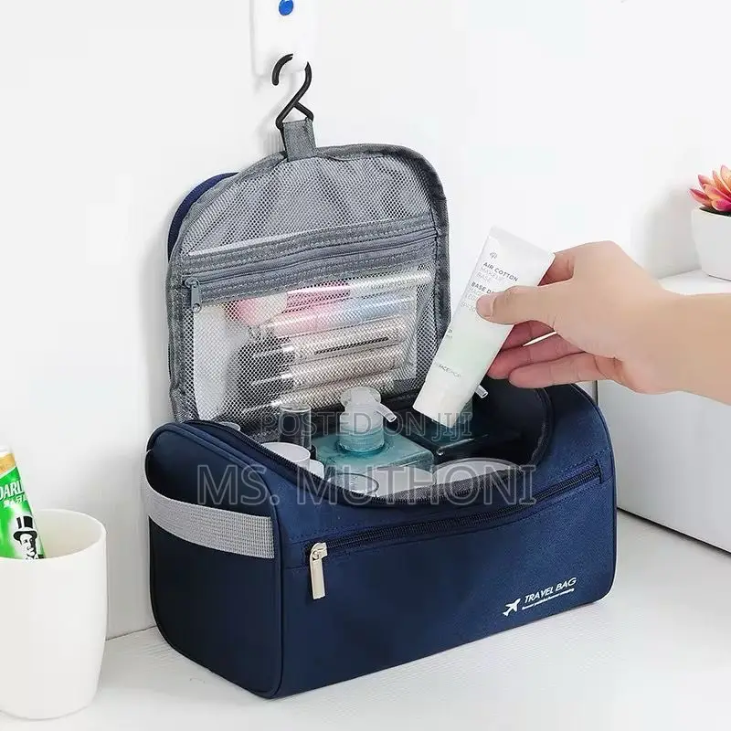 Travel Toiletry Bag for Hanging Men and Women Cosmetic Bag*