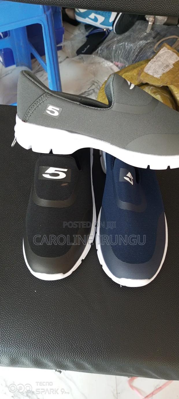 Sneakers Shoes - thumbnail 3