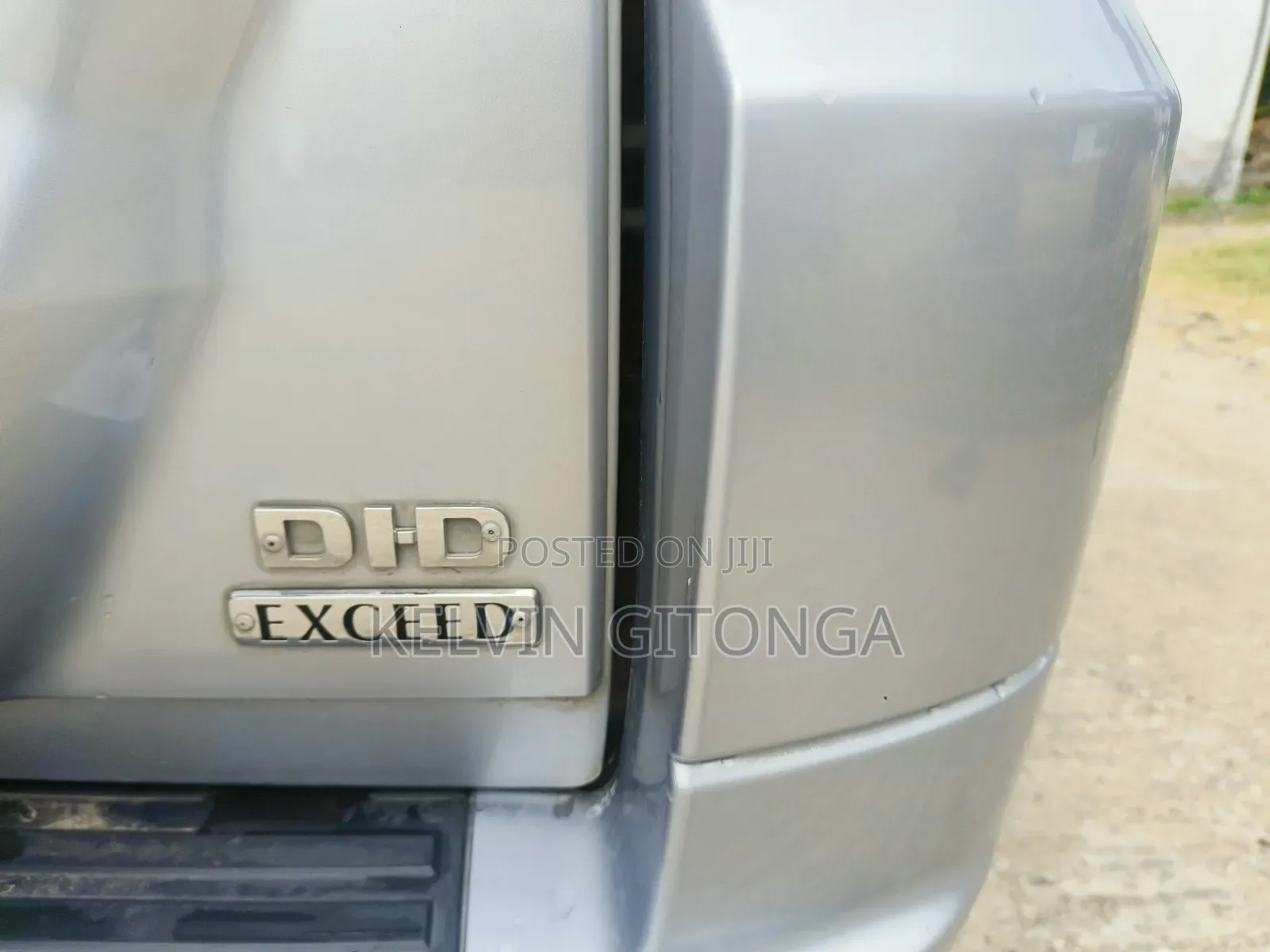 Mitsubishi Pajero 2016 Silver