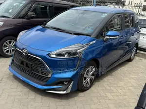 Toyota Sienta 1.5 FWD 2019 Blue