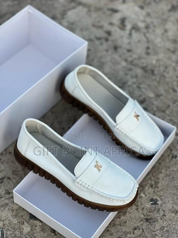 (Leather Orthopedic) Moccasins Shoes - main view