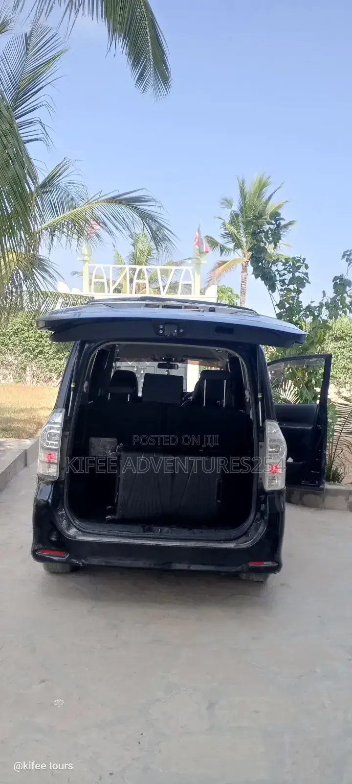 Chauffered/Self Drive Car Rental And Coastal Excursions