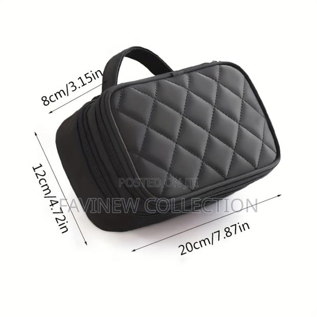 Waterproof Double Layer Cosmetic Storage Bag/Makeup Bag - thumbnail 3
