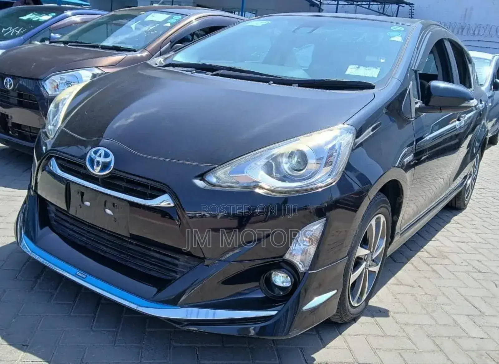 Toyota Aqua 2018 Black