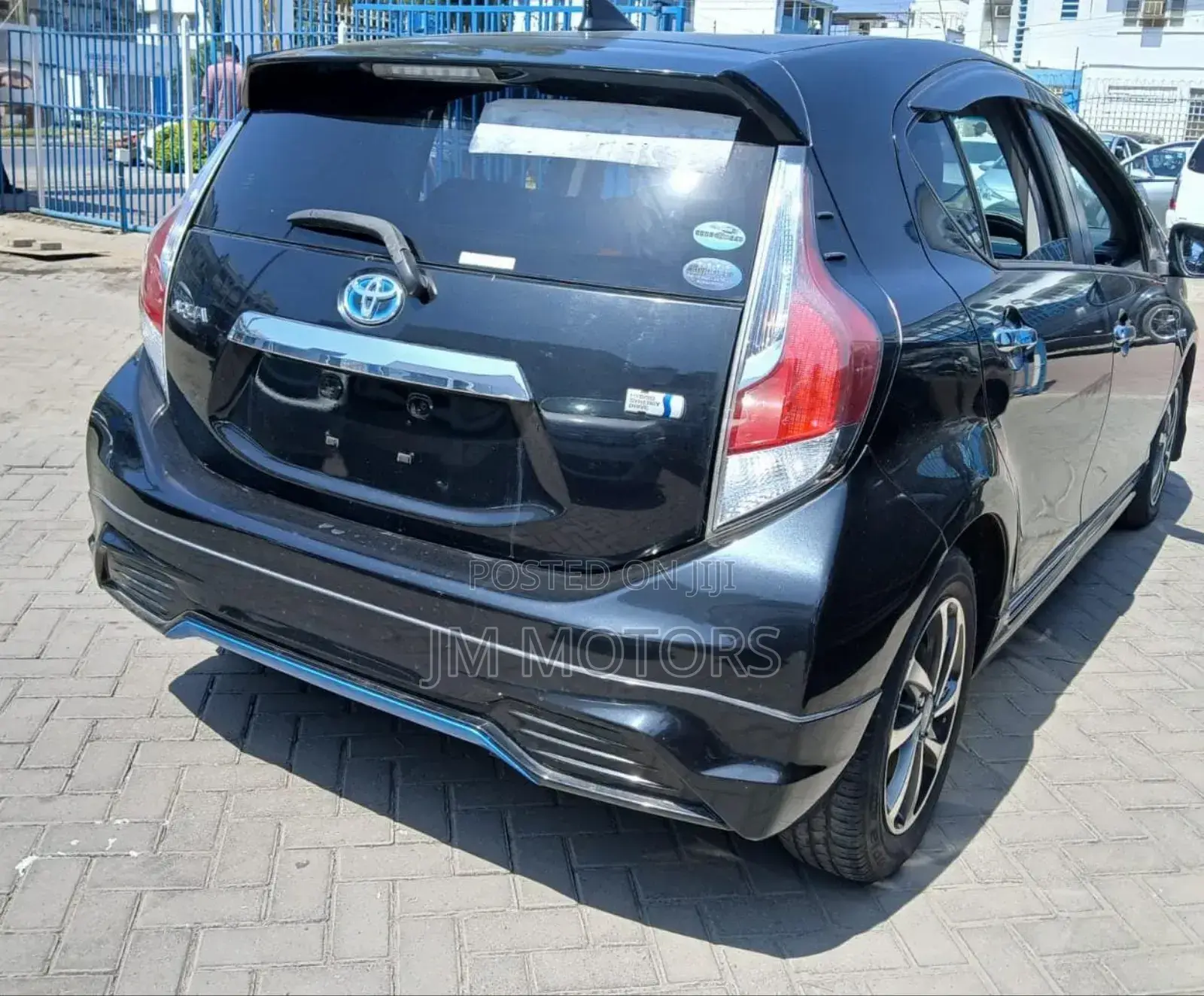 Toyota Aqua 2018 Black