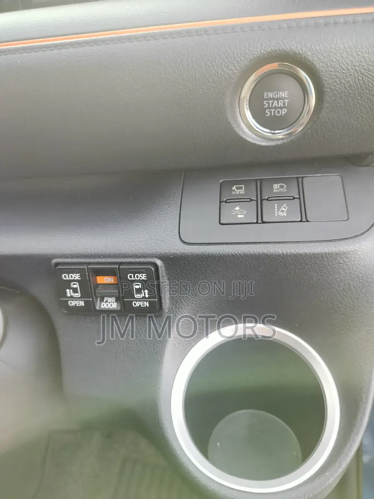 Toyota Sienta 1.5 FWD 2019 Blue