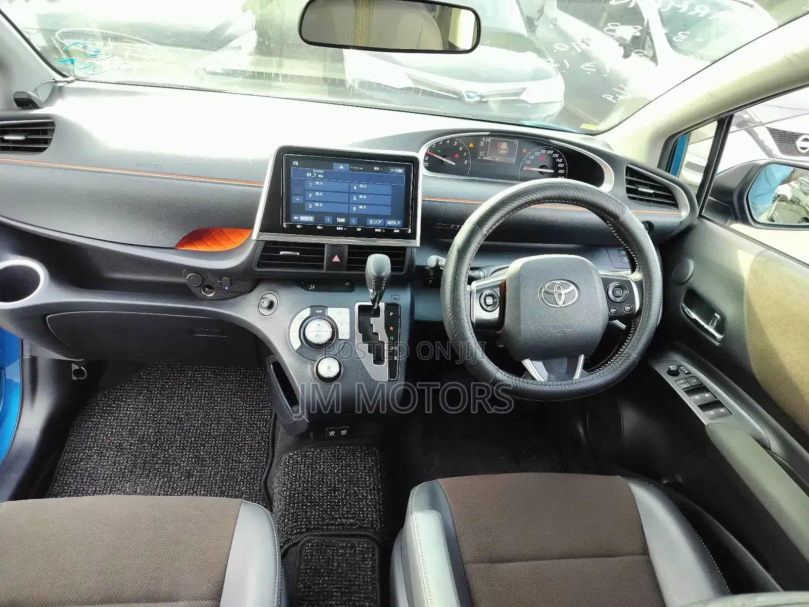 Toyota Sienta 1.5 FWD 2019 Blue