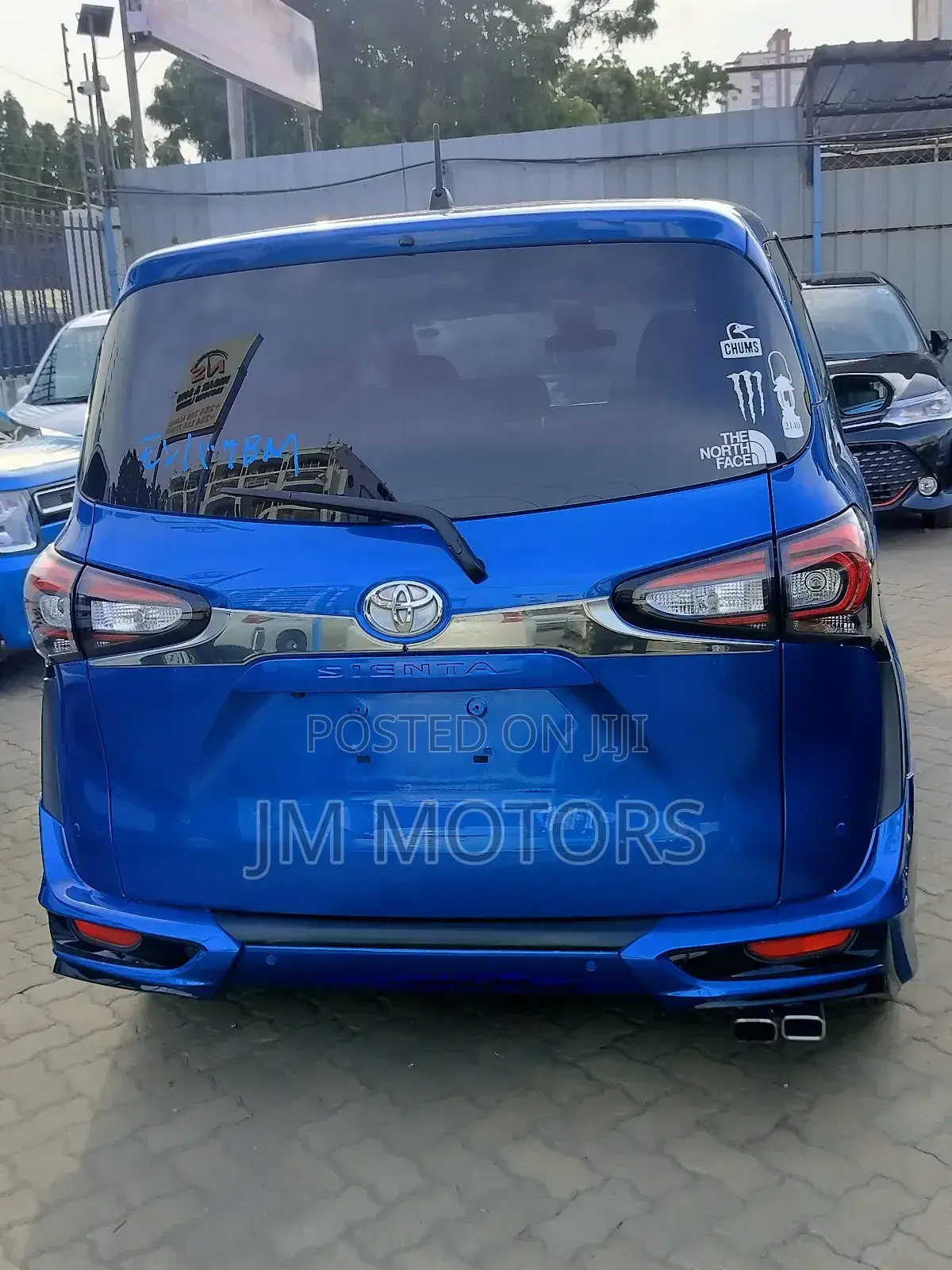 Toyota Sienta 1.5 FWD 2019 Blue