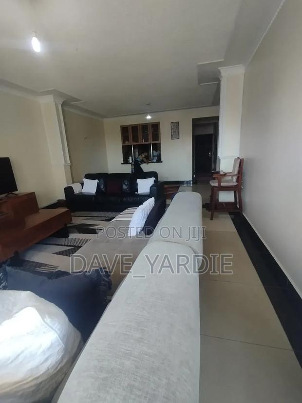 2bdrm Apartment in Lavington for sale - thumbnail 3