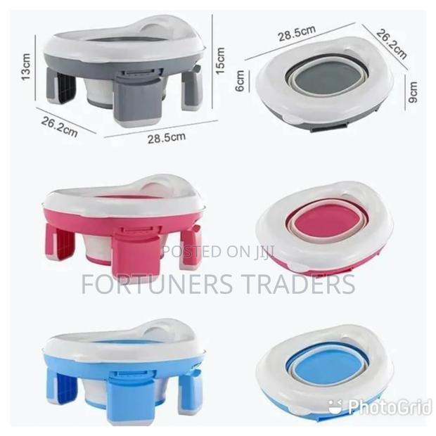 *Foldable Portable Traininig Potty - main view