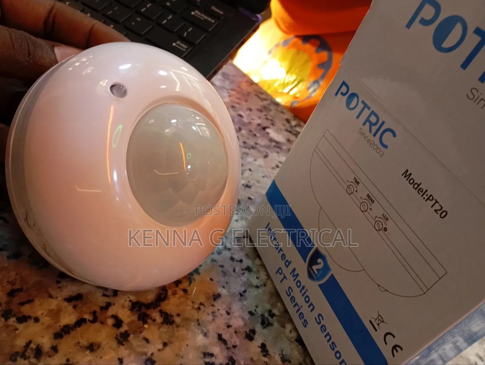 Two Button Surface Mount Infrared Pir Motion Sensor