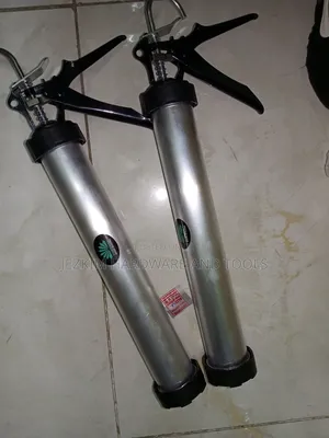 Silicone Gun