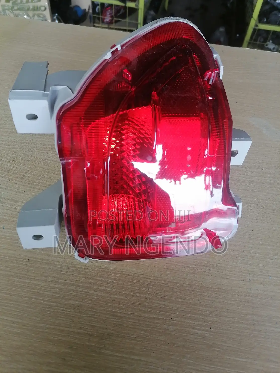 Reflector for Rav 4