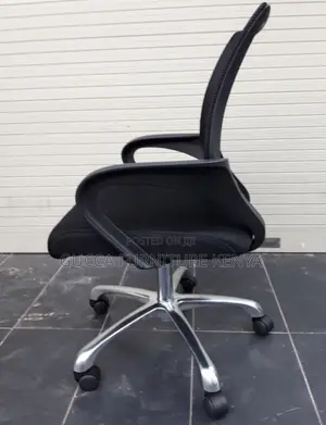 Office Chairs: Mesh Simple School Secretary Chair in Black