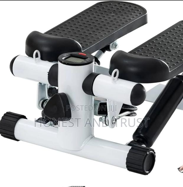 Ministepper With Resistance Band - main view