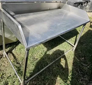 Heavy Gauge Work Table With Nonsplash Back