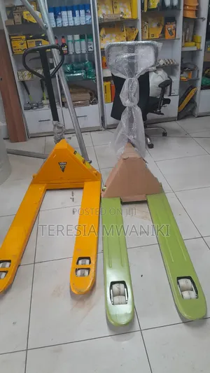 Pallet Truck  3 Tonne  Machines