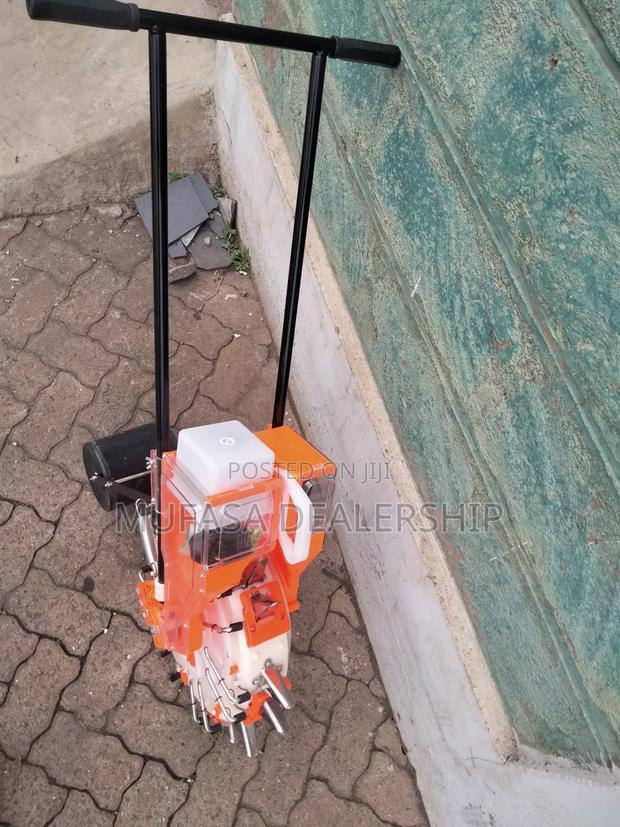 Plant Seeder/Planter - thumbnail 3