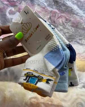 Anti Slip Socks for Kids - thumbnail 2