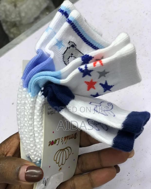 Anti Slip Socks for Kids - thumbnail 5