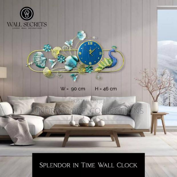Splendid Decorative Wall Clock
