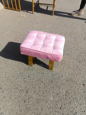 Pedicure Stool, Baby Pink - thumbnail 2