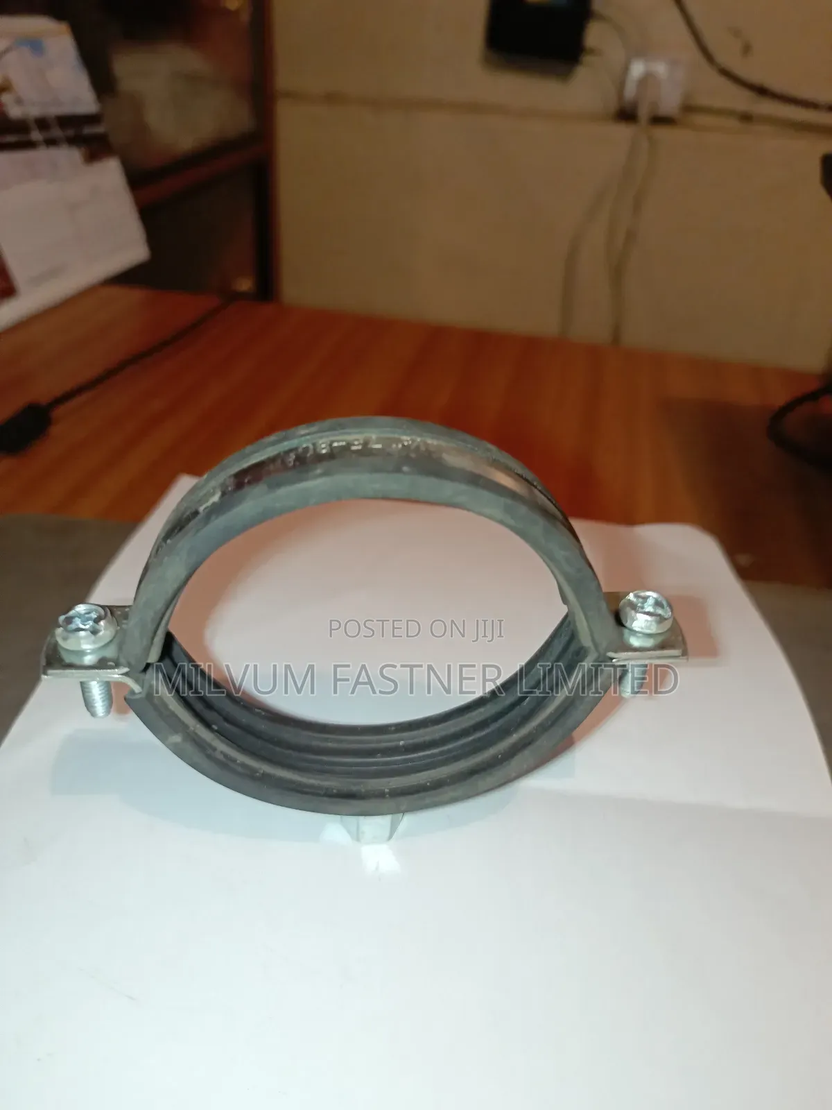 Rubber Pipe Clamp 2.5"