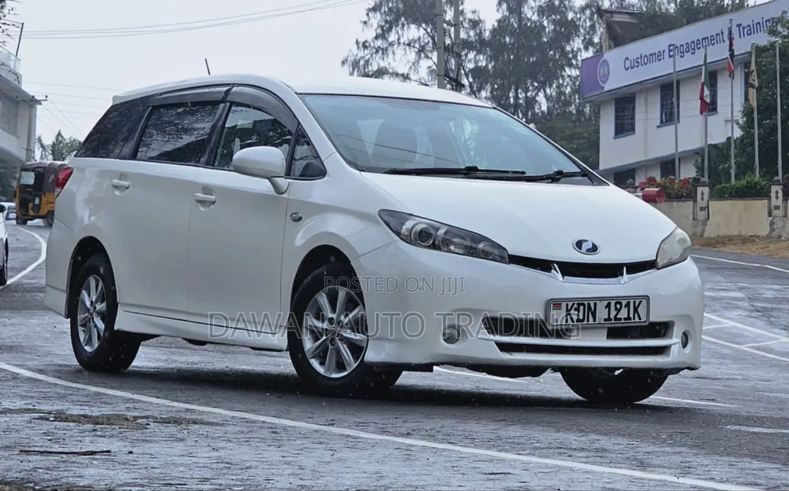 Toyota Wish 2011 White